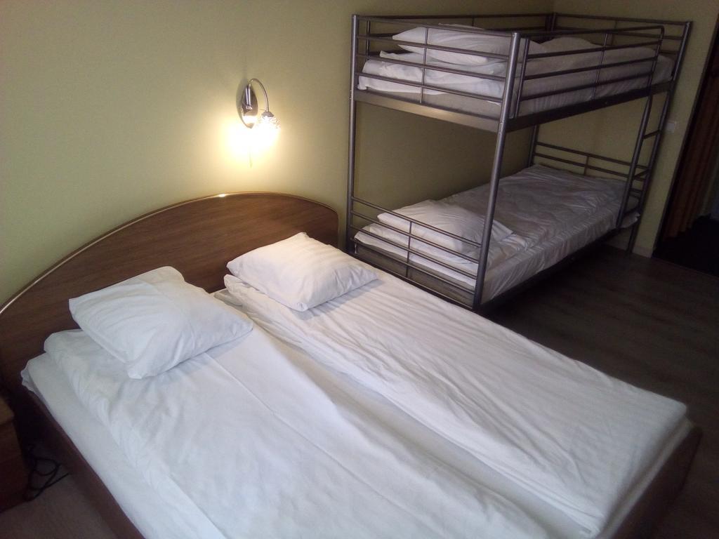 Dzintarjura Hotel Вентспилс Екстериор снимка