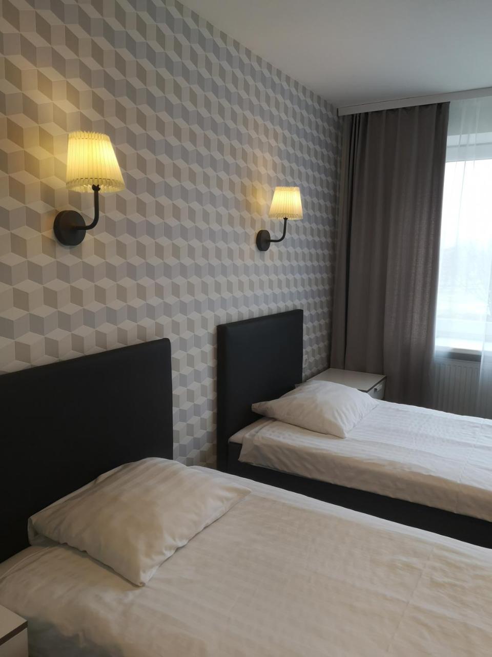 Dzintarjura Hotel Вентспилс Екстериор снимка