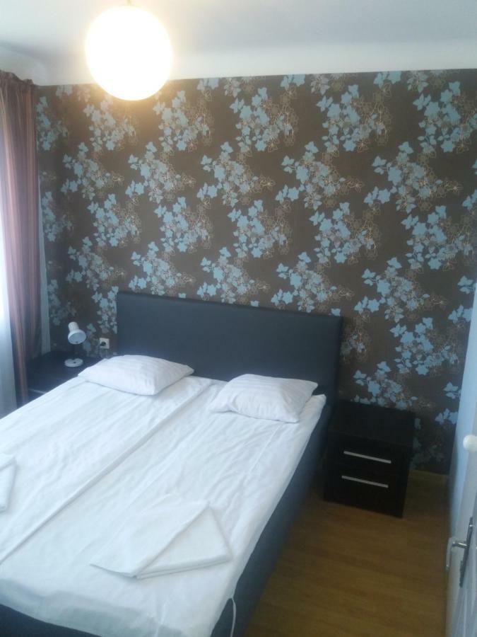 Dzintarjura Hotel Вентспилс Екстериор снимка